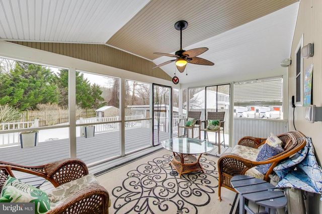 93 JONES STATION RD, Arnold, MD 21012