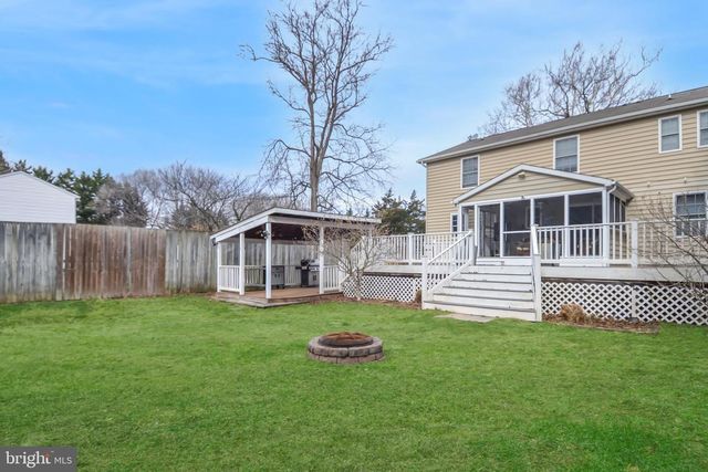 93 JONES STATION RD, Arnold, MD 21012