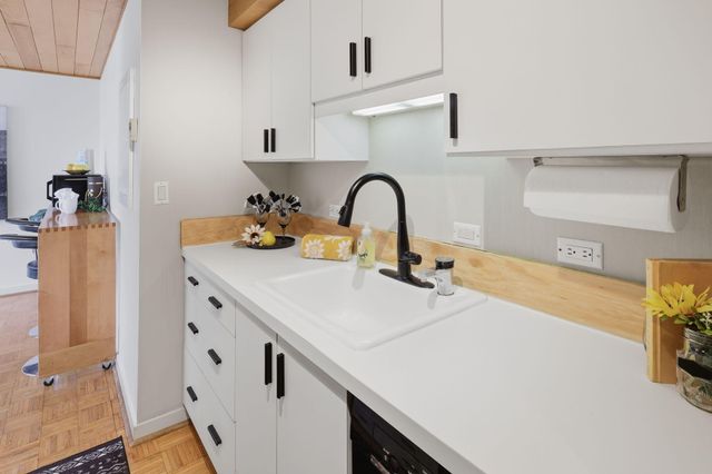 1050 Wall Street 5A, Ann Arbor, MI 48105