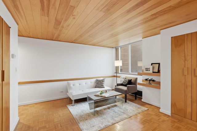 1050 Wall Street 5A, Ann Arbor, MI 48105