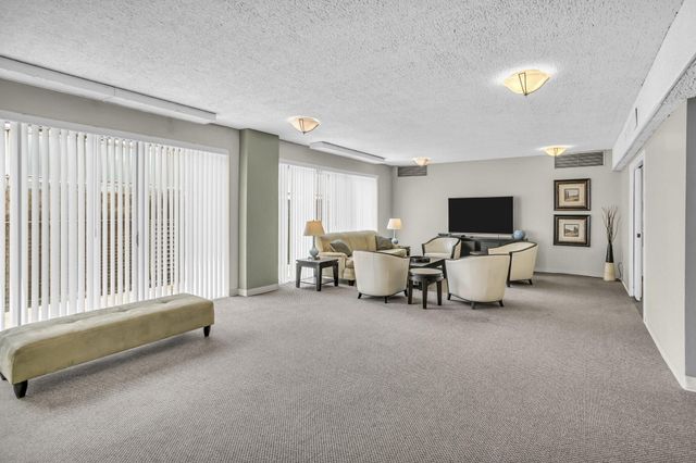 1050 Wall Street 5A, Ann Arbor, MI 48105