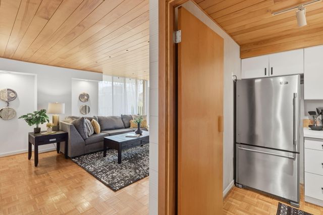 1050 Wall Street 5A, Ann Arbor, MI 48105