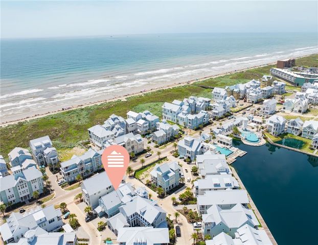 247 Lakeshore St, Port Aransas, TX 78373