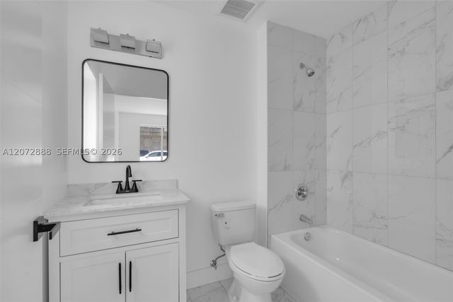 1629 NW 40th st, Miami, FL 33142