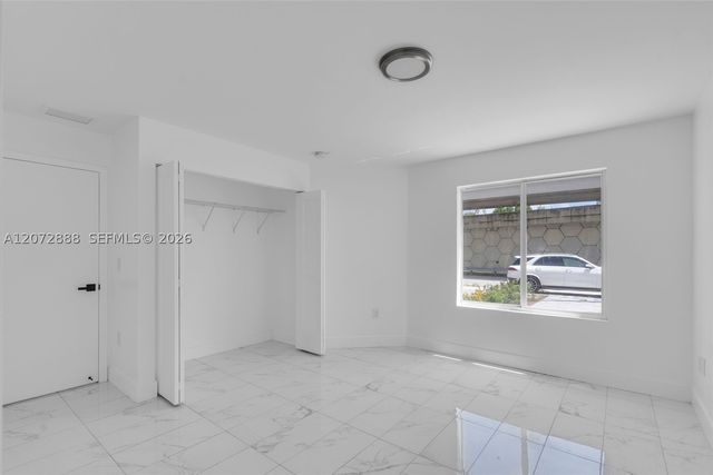 1629 NW 40th st, Miami, FL 33142