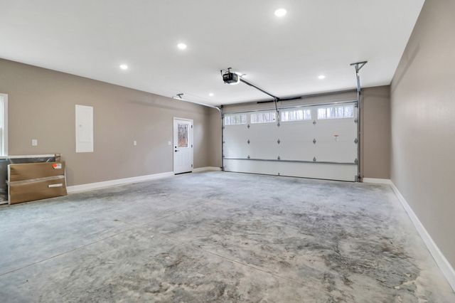 154 Adler Ln, Crossville, TN 38558