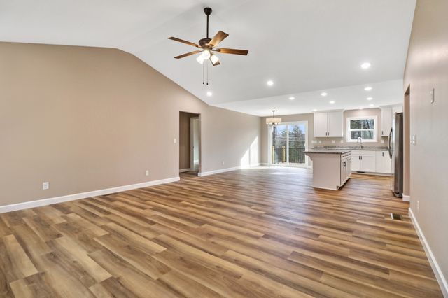 154 Adler Ln, Crossville, TN 38558