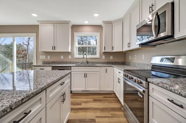 154 Adler Ln, Crossville, TN 38558