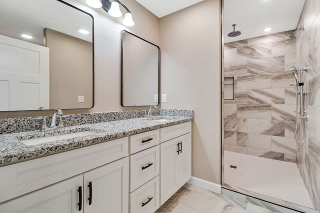 154 Adler Ln, Crossville, TN 38558