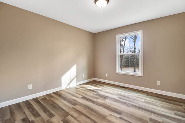 154 Adler Ln, Crossville, TN 38558