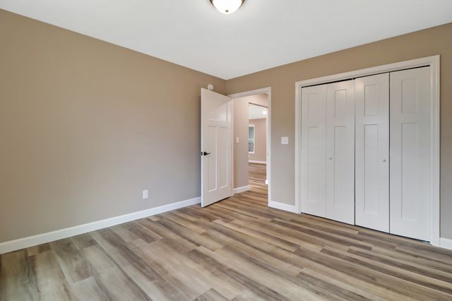 154 Adler Ln, Crossville, TN 38558