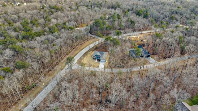 154 Adler Ln, Crossville, TN 38558