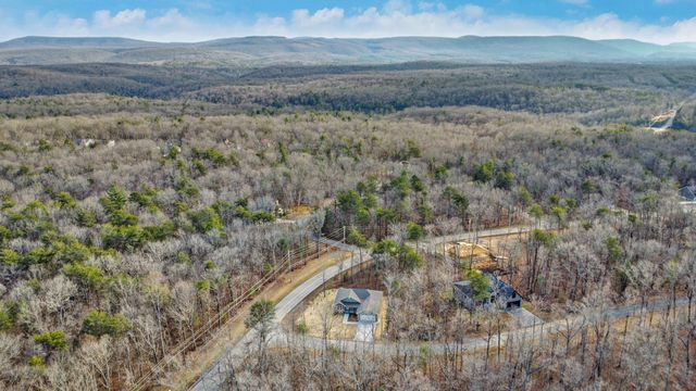 154 Adler Ln, Crossville, TN 38558