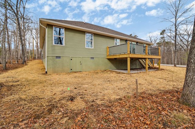 154 Adler Ln, Crossville, TN 38558