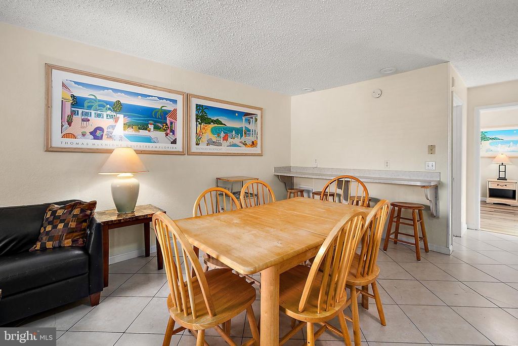 Image 12 of property listing at 207 8TH ST #203E, Ocean City, MD 21842