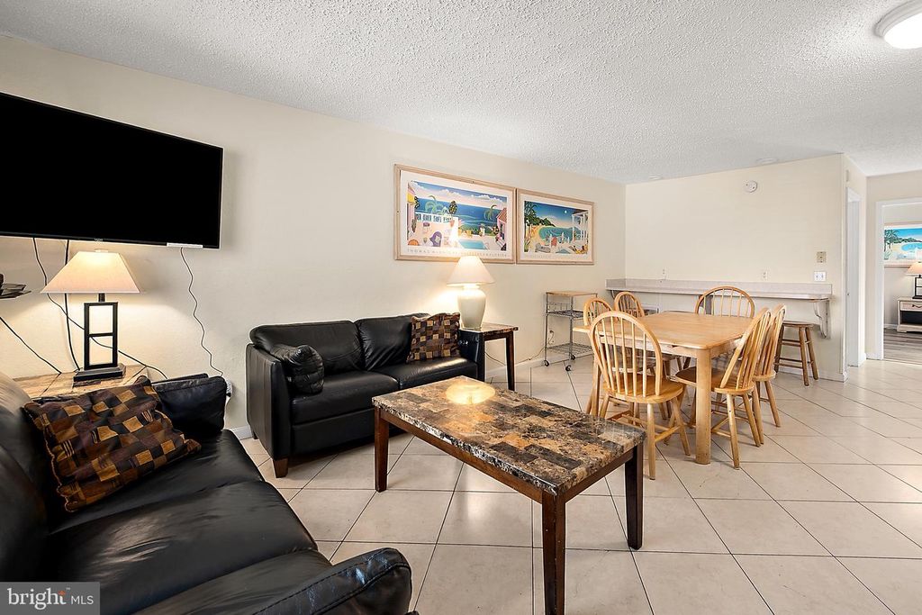 Image 15 of property listing at 207 8TH ST #203E, Ocean City, MD 21842