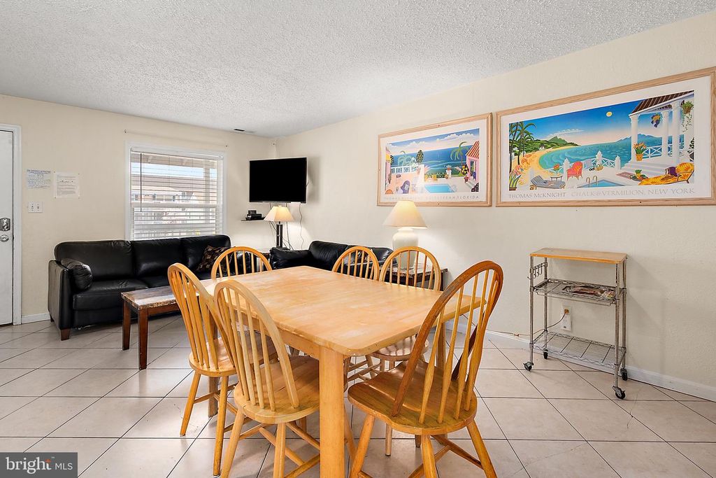 Image 16 of property listing at 207 8TH ST #203E, Ocean City, MD 21842