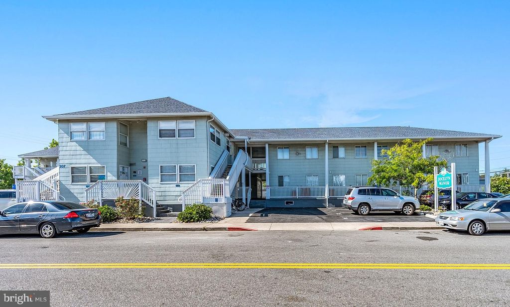 Image 44 of property listing at 207 8TH ST #203E, Ocean City, MD 21842