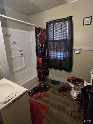 115 Elmhurst Avenue, Syracuse, NY 13207
