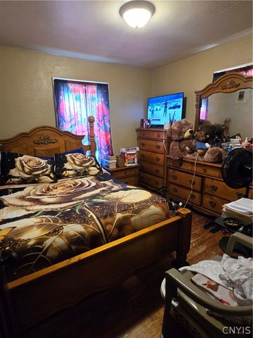 115 Elmhurst Avenue, Syracuse, NY 13207