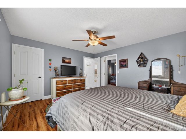 7964 S Estes Ct, Littleton, CO 80128