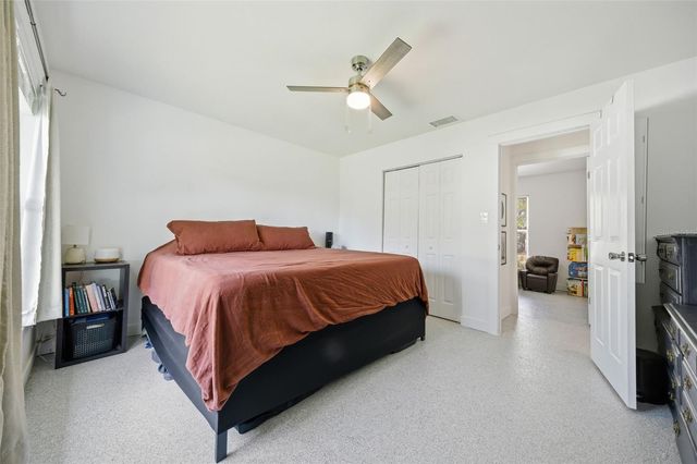 720 LOCUST STREET, Tarpon Springs, FL 34689