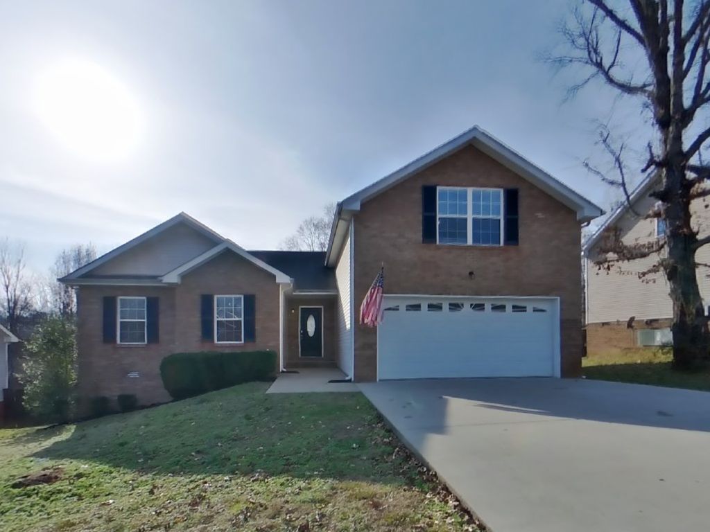 1723 Ridge Runner Ct, Clarksville, TN 37042