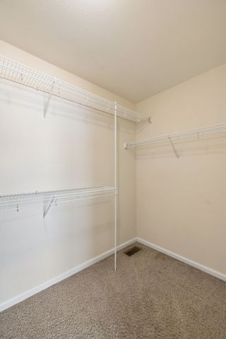 688 Fallbrook Ln, Clarksville, TN 37040