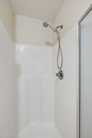 688 Fallbrook Ln, Clarksville, TN 37040