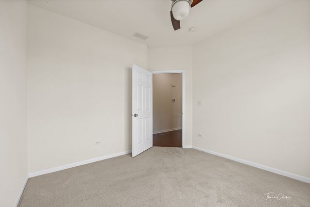 2528 Dunraven Avenue, Naperville, IL 60540