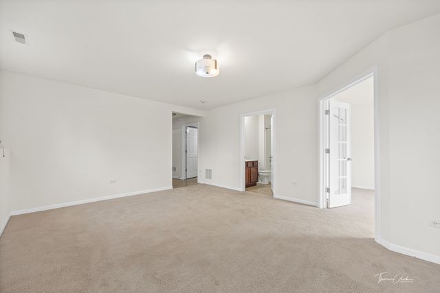 2528 Dunraven Avenue, Naperville, IL 60540