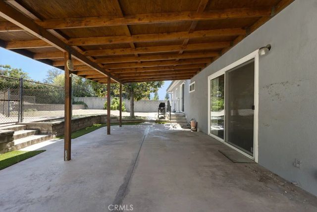 10568 Des Moines, Porter Ranch, CA 91326