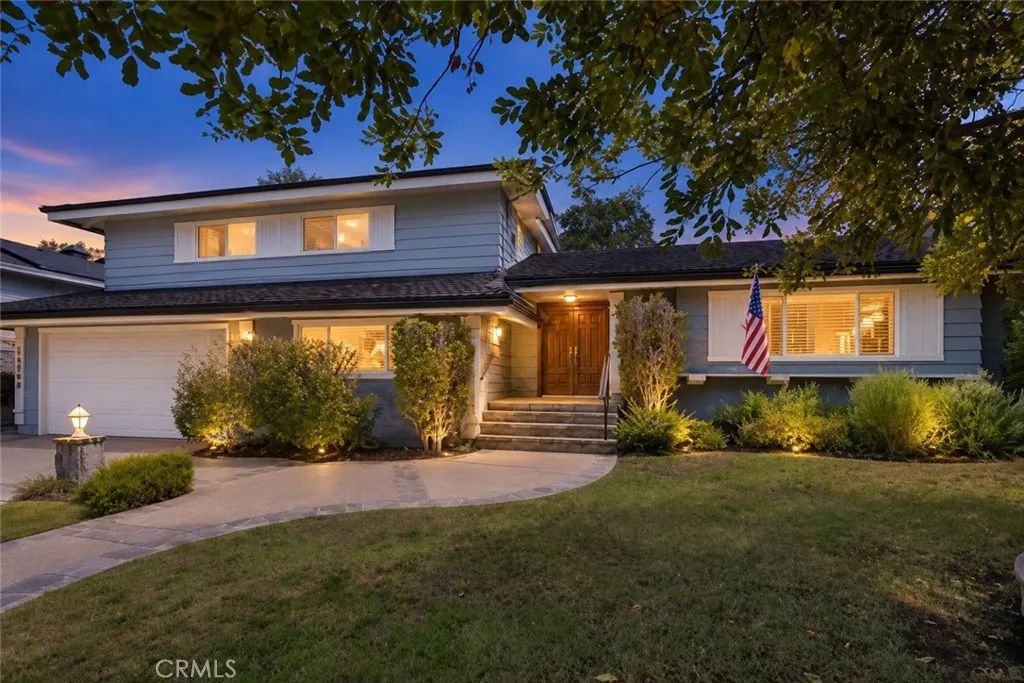 10568 Des Moines, Porter Ranch, CA 91326
