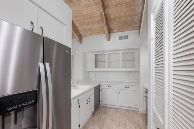 308 Forest Hills Drive, Rancho Mirage, CA 92270