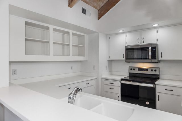 308 Forest Hills Drive, Rancho Mirage, CA 92270