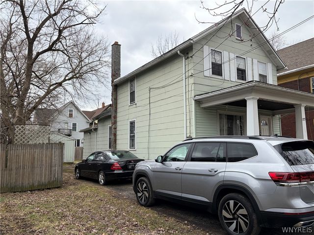 1323 Niagara Avenue, Niagara Falls, NY 14305