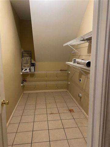 1015 JENNIFERS PL None, Pineville, LA 71360