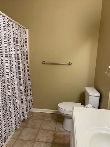 1015 JENNIFERS PL None, Pineville, LA 71360