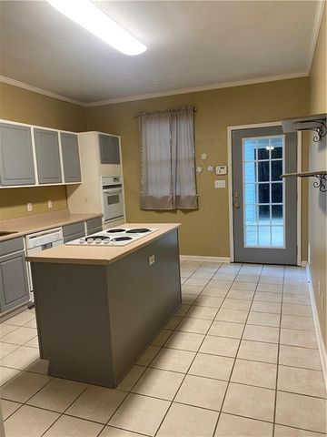 1015 JENNIFERS PL None, Pineville, LA 71360