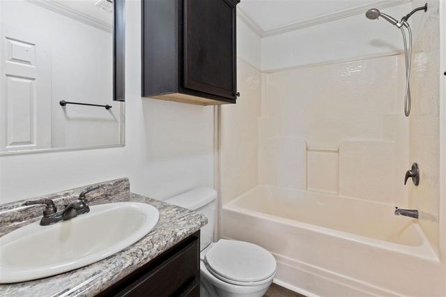 1260 N Bridlewood Dr Drive, Lake Charles, LA 70615