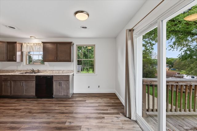 309 Dunbar Cave Rd, Clarksville, TN 37043