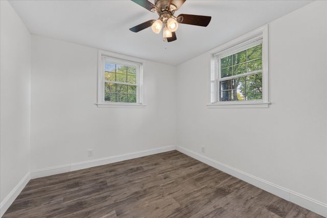 309 Dunbar Cave Rd, Clarksville, TN 37043
