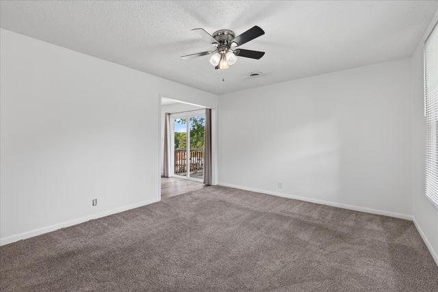 309 Dunbar Cave Rd, Clarksville, TN 37043
