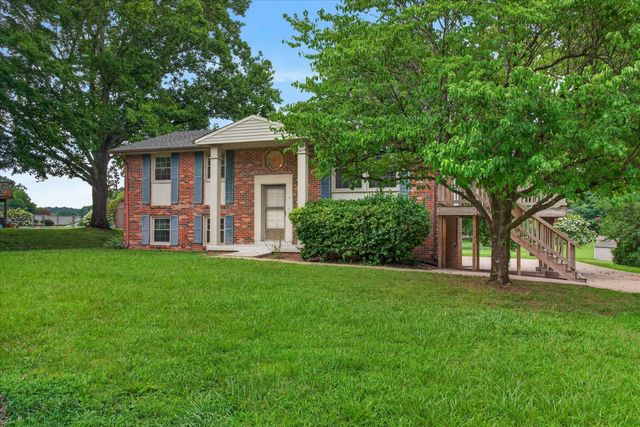 309 Dunbar Cave Rd, Clarksville, TN 37043