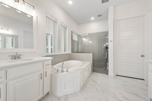 2714 Chambray Lane, Mansfield, TX 76063