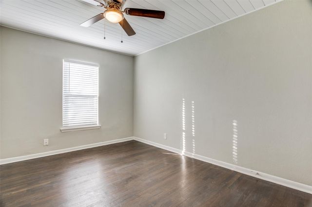 5216 McCarty W 7, Austin, TX 78749