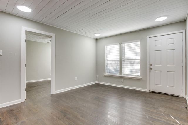 5216 McCarty W 7, Austin, TX 78749