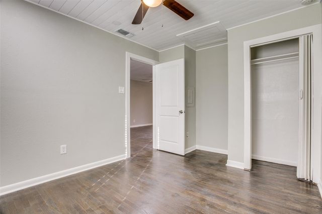5216 McCarty W 7, Austin, TX 78749