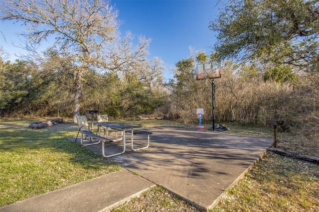 5216 McCarty W 7, Austin, TX 78749