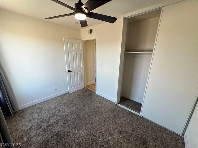 1534 Hialeah Drive D, Las Vegas, NV 89119